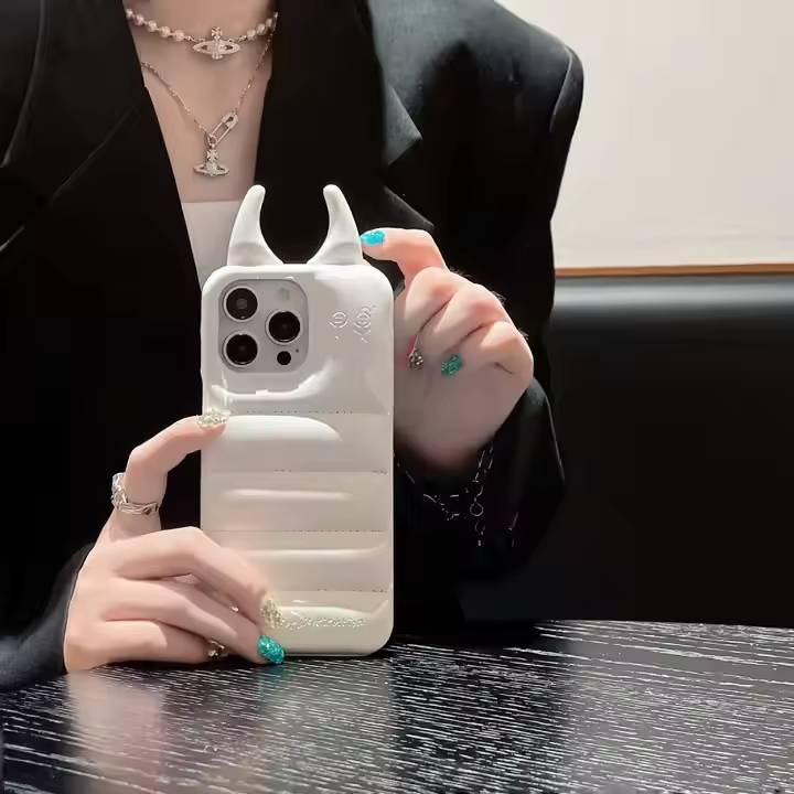 Adorable Cloud 3D Horn Case